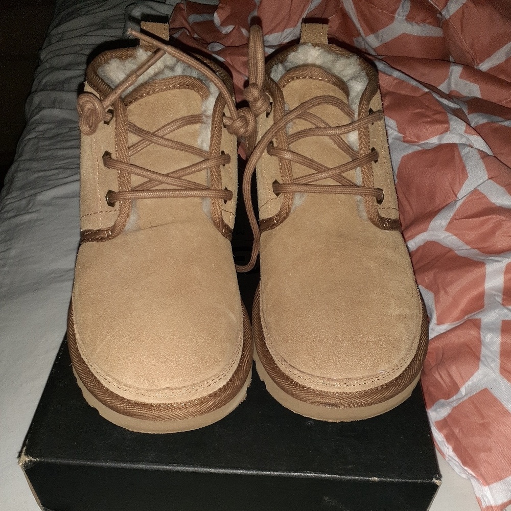 Low Top Uggs